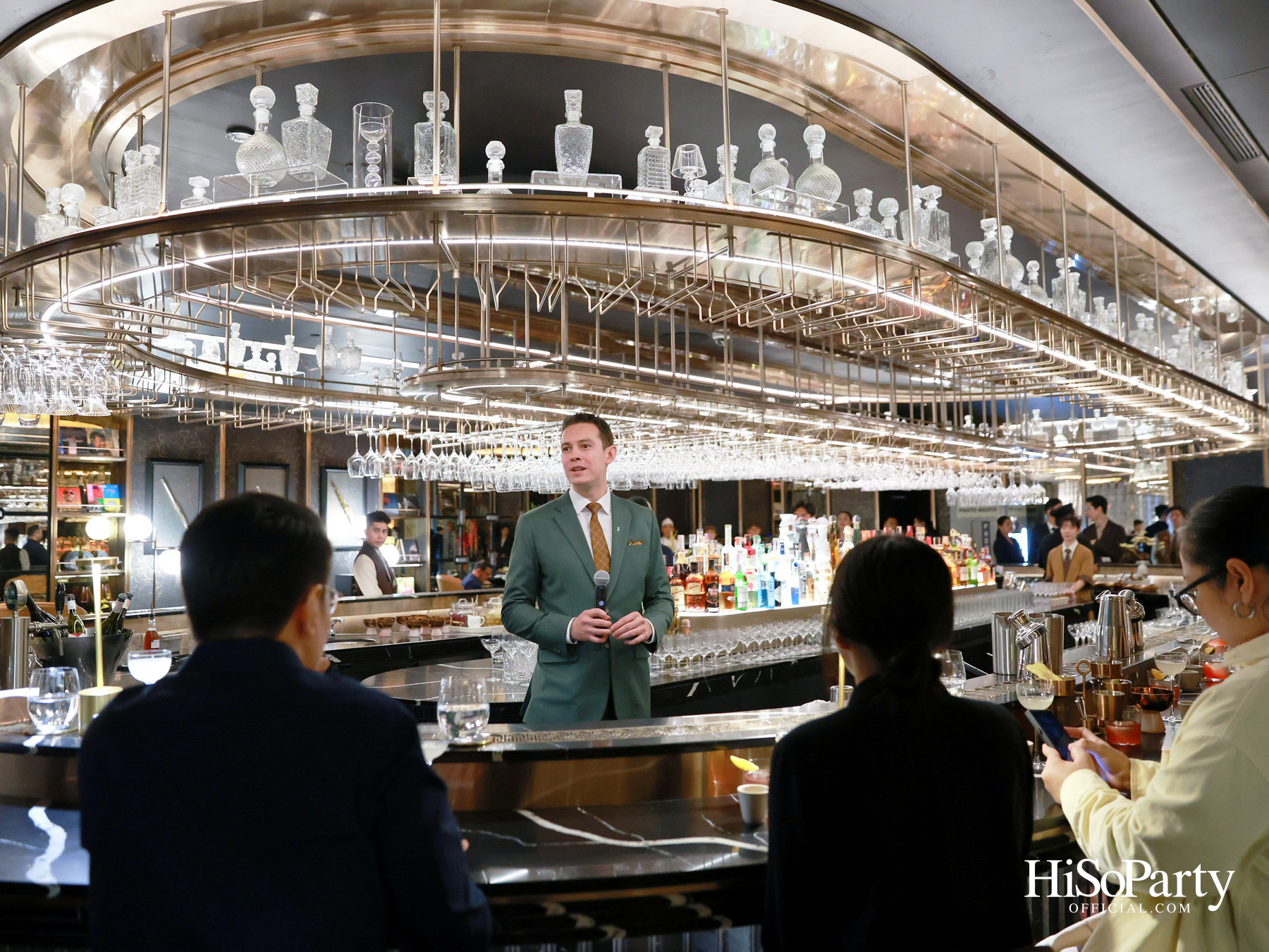 AELA Social Bar เปิดประสบการณ์ ‘A Journey Through States’ ผ่านศาสตร์แห่งซิกเนเจอร์ค็อกเทลใจกลางสุขุมวิท