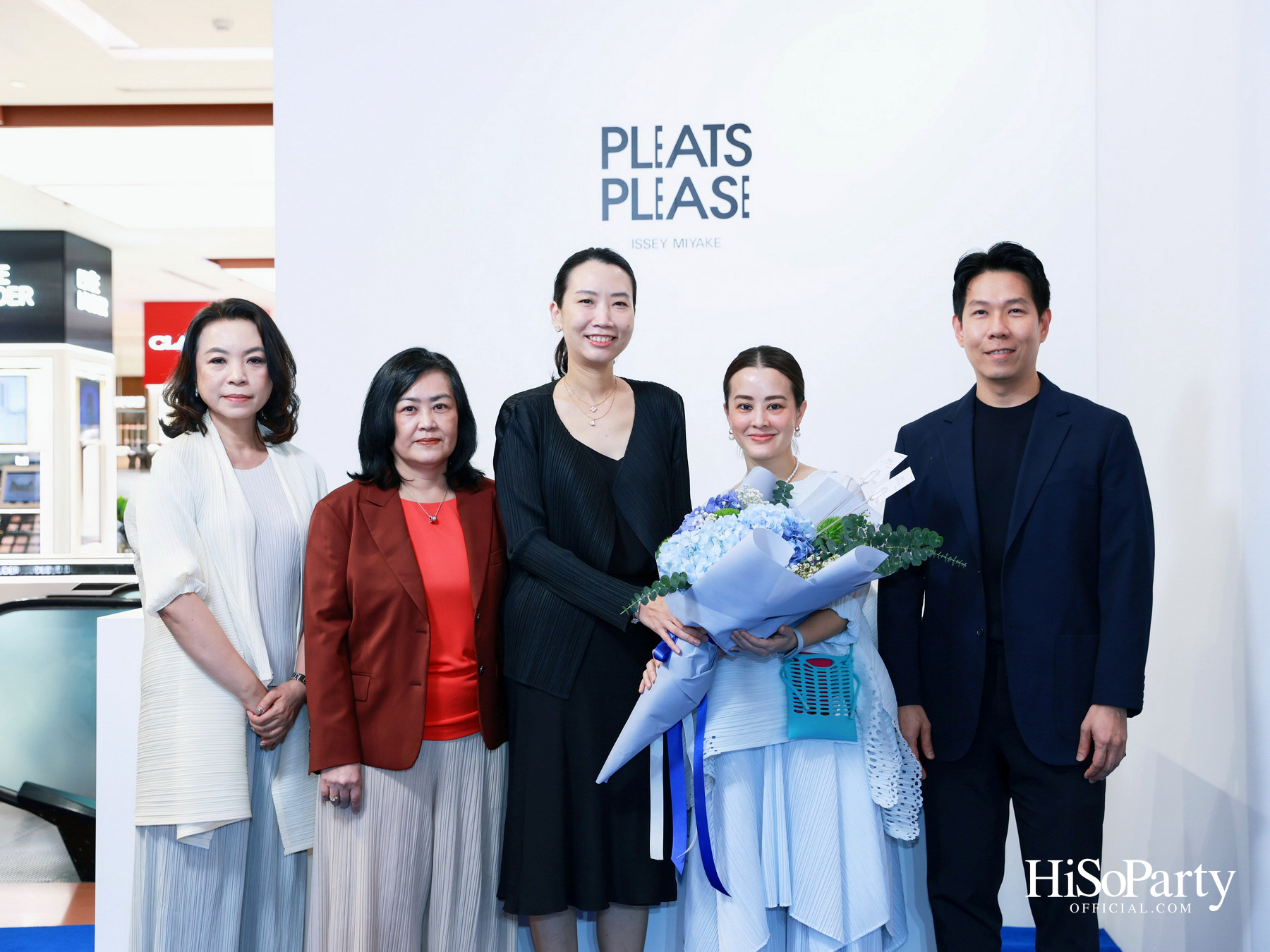 PLEATS PLEASE ISSEY MIYAKE