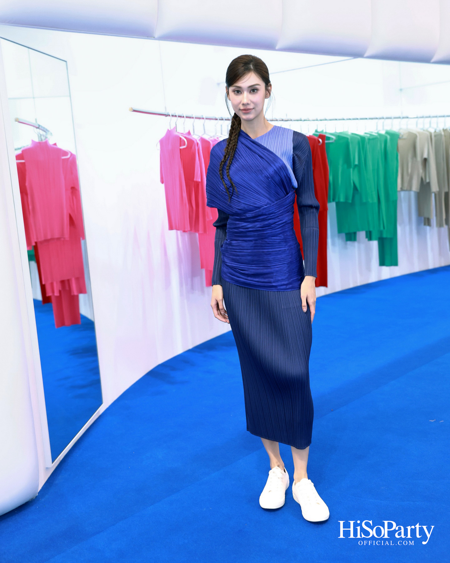 PLEATS PLEASE ISSEY MIYAKE เปิดตัว Pop-up ซีรีส์พิเศษ ‘AZURE COLORS’