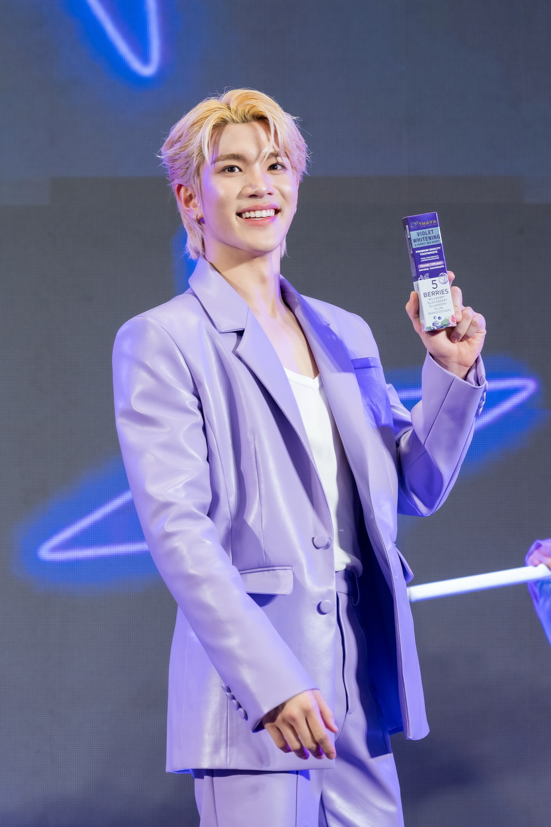 THAYA เปิดตัว ‘โฟร์ท–ณัฐวรรธน์’ พรีเซนเตอร์คนล่าสุด ชวนคนรุ่นใหม่ใส่ใจสุขภาพช่องปากและมั่นใจในทุกรอยยิ้ม