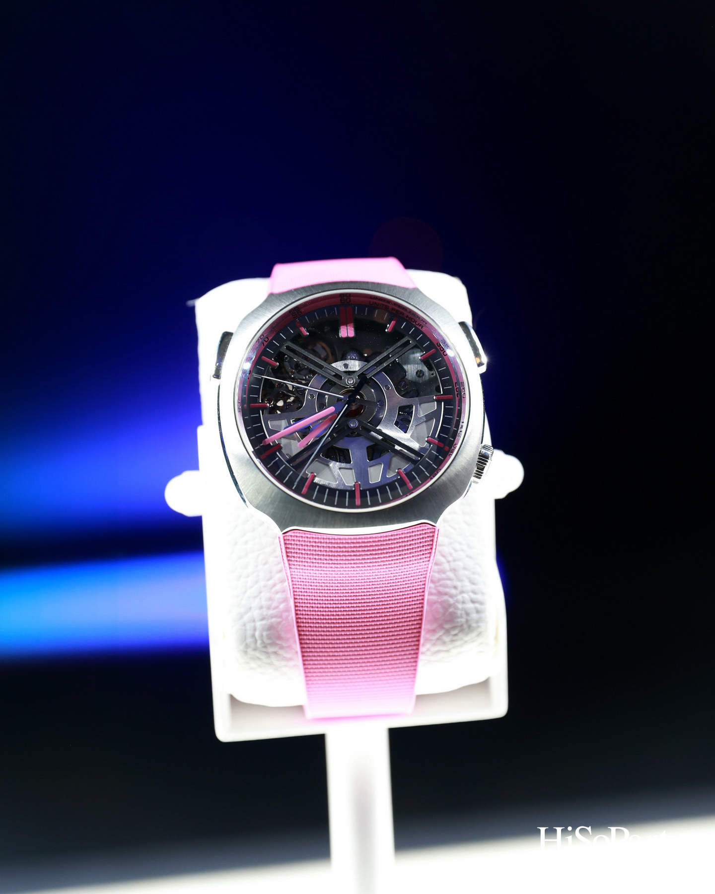H. Moser & Cie. จับมือ Reebok เปิดตัว Streamliner Pump เรือนเวลาสุดสร้างสรรค์ครั้งแรกในประเทศไทย
