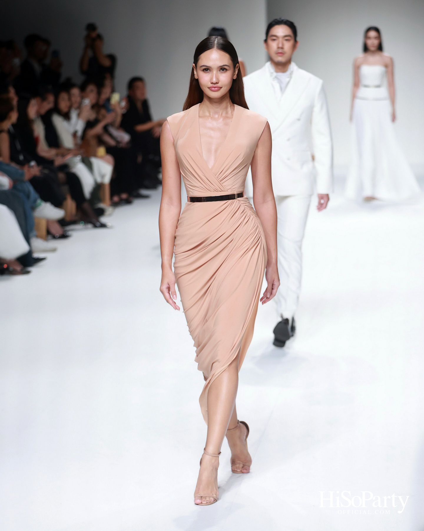 POEM ฉลองครบรอบ 20 ปีของแบรนด์ด้วยแฟชั่นโชว์ ‘POEM presented by MERZ AESTHETICS’ ภายในงาน BIFW2026