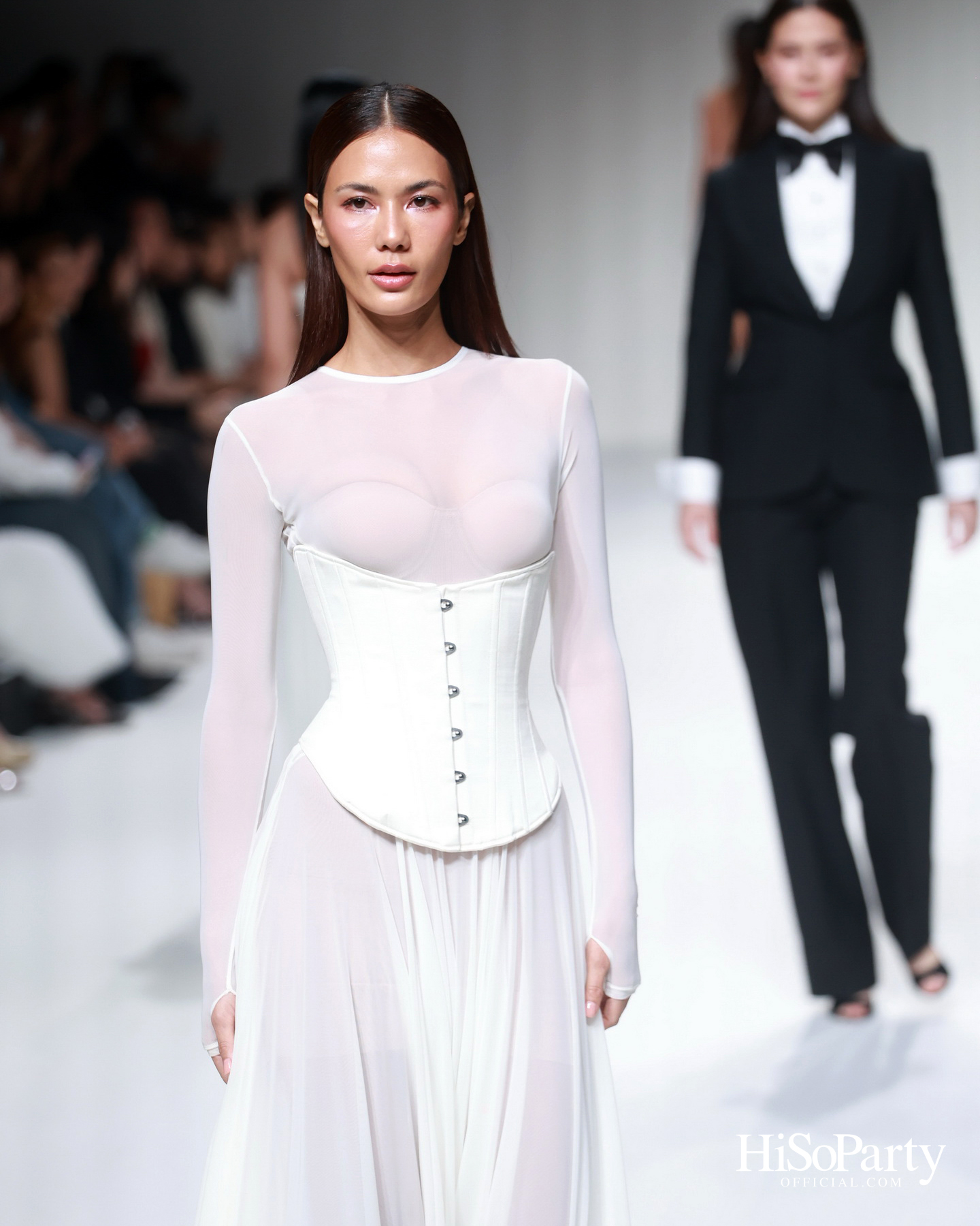 POEM ฉลองครบรอบ 20 ปีของแบรนด์ด้วยแฟชั่นโชว์ ‘POEM presented by MERZ AESTHETICS’ ภายในงาน BIFW2026
