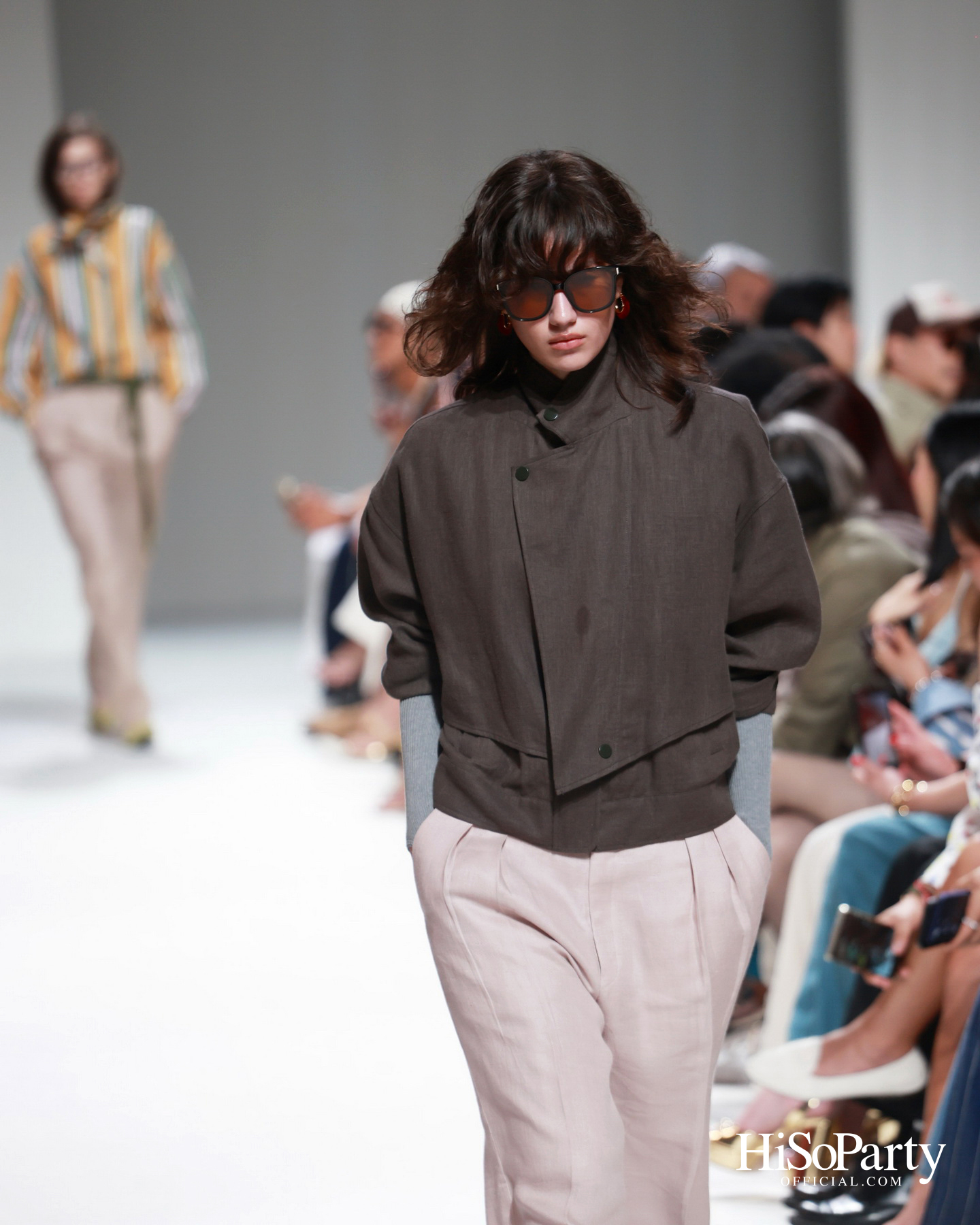 37°C Thirty-seven degrees Celsius นำเสนอคอลเลกชัน ‘LATITUDE 13.7° NORTH’ บนรันเวย์ BIFW2026