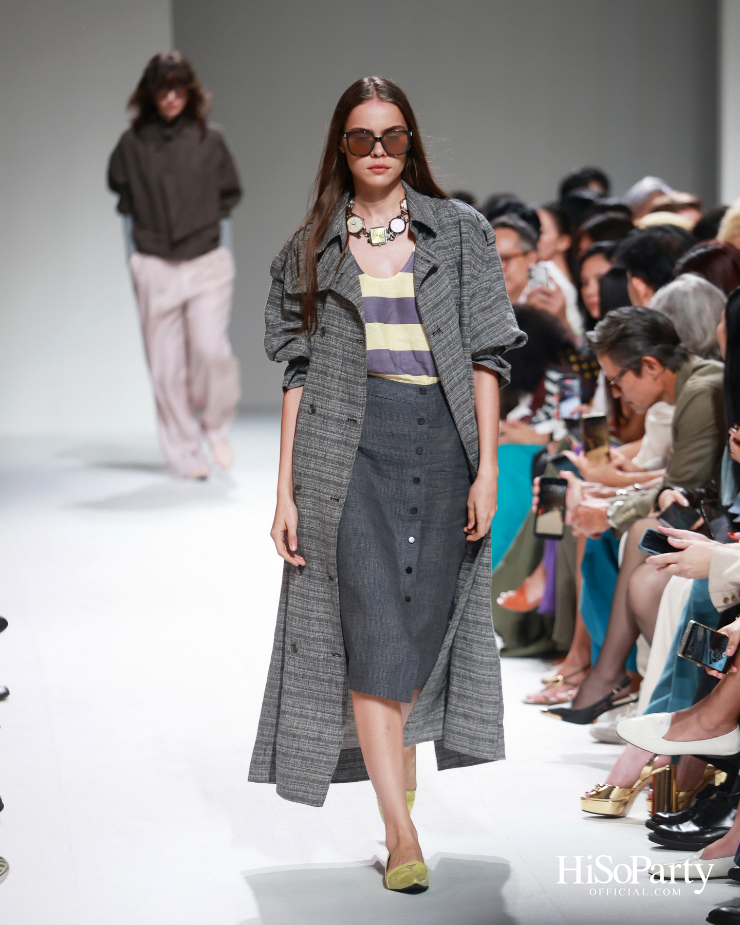 37°C Thirty-seven degrees Celsius นำเสนอคอลเลกชัน ‘LATITUDE 13.7° NORTH’ บนรันเวย์ BIFW2026