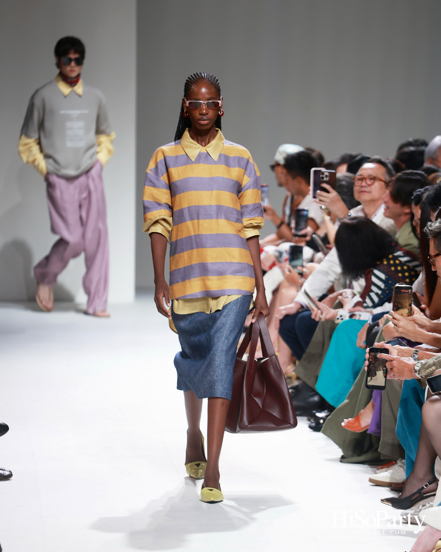 37°C Thirty-seven degrees Celsius นำเสนอคอลเลกชัน ‘LATITUDE 13.7° NORTH’ บนรันเวย์ BIFW2026