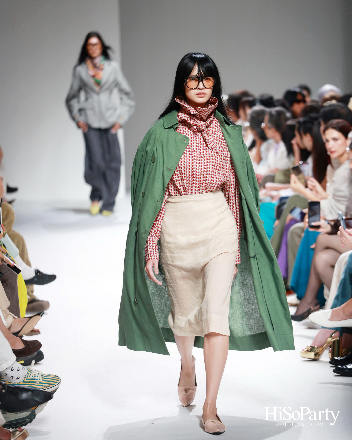 37°C Thirty-seven degrees Celsius นำเสนอคอลเลกชัน ‘LATITUDE 13.7° NORTH’ บนรันเวย์ BIFW2026