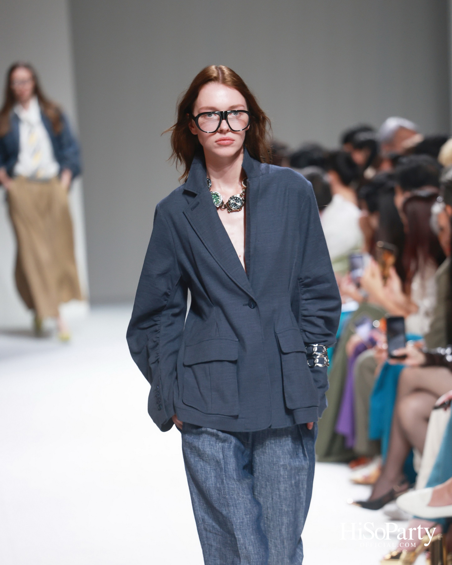 37°C Thirty-seven degrees Celsius นำเสนอคอลเลกชัน ‘LATITUDE 13.7° NORTH’ บนรันเวย์ BIFW2026