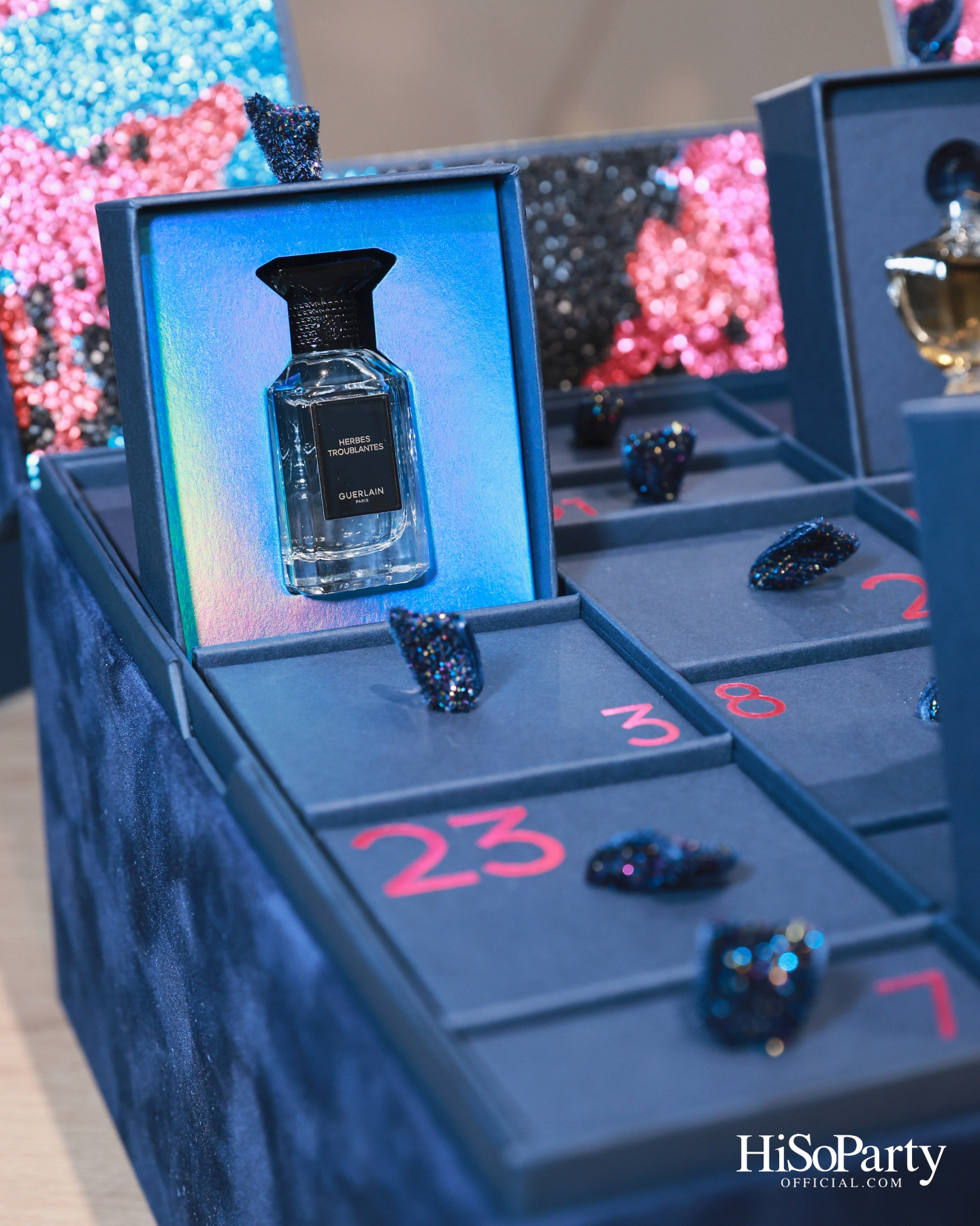GUERLAIN เปิดตัว ‘GUERLAIN X GERMANIER CHRISTMAS COLLECTION 2026’ ถ่ายทอดมนตร์เสน่ห์แห่งเทศกาลคริสต์มาสผ่านศิลปะแฟชั่นชั้นสูง