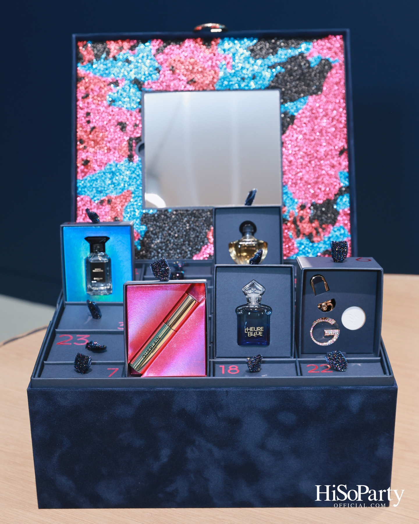 GUERLAIN เปิดตัว ‘GUERLAIN X GERMANIER CHRISTMAS COLLECTION 2026’ ถ่ายทอดมนตร์เสน่ห์แห่งเทศกาลคริสต์มาสผ่านศิลปะแฟชั่นชั้นสูง