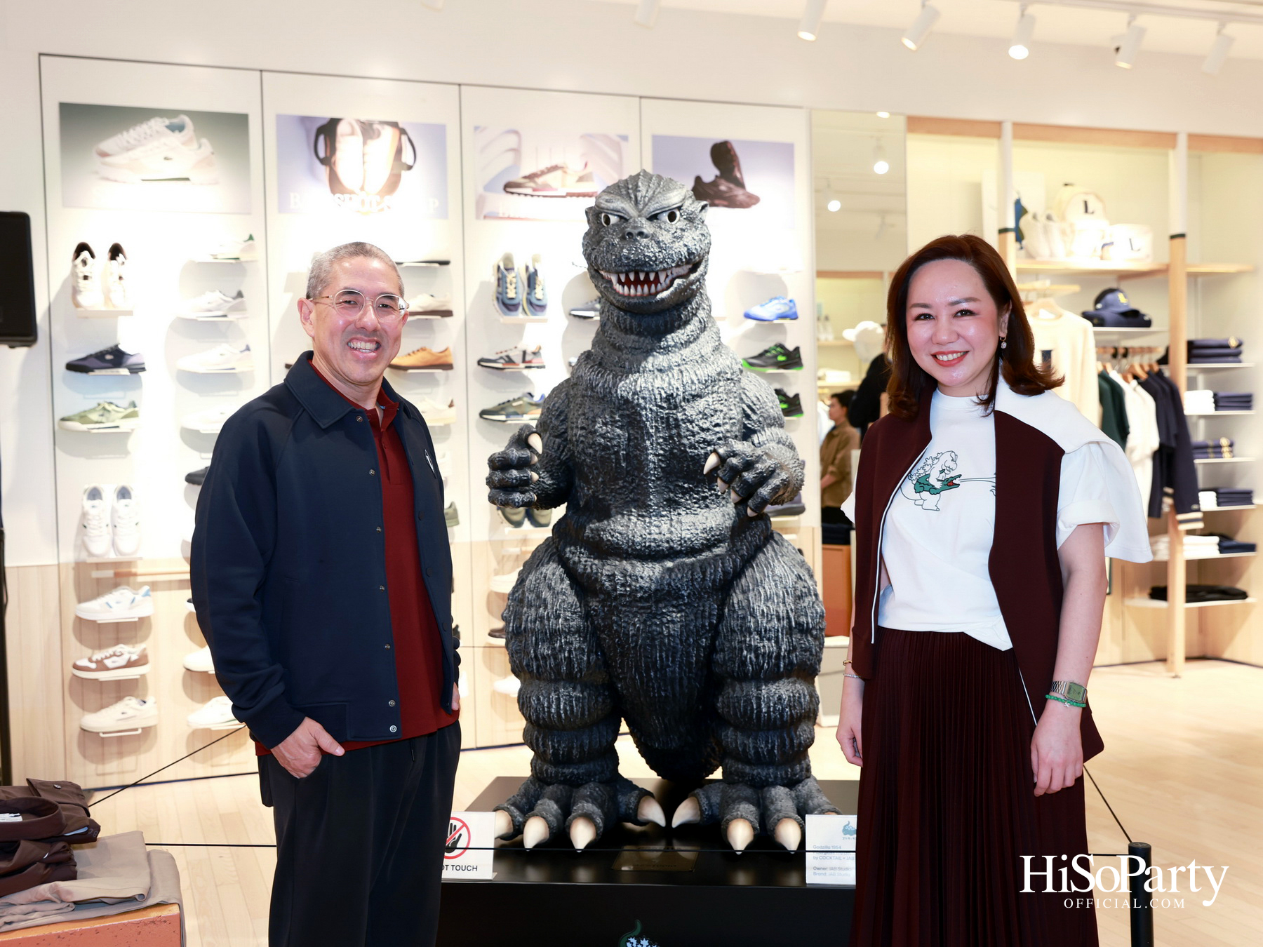 LACOSTE เปิดตัว ‘LACOSTE x Godzilla 1.0 Capsule Collection’ พร้อมเหล่าคนดังร่วมสัมผัสความสนุกจากโลกแฟชั่นและวัฒนธรรมป๊อปญี่ปุ่น