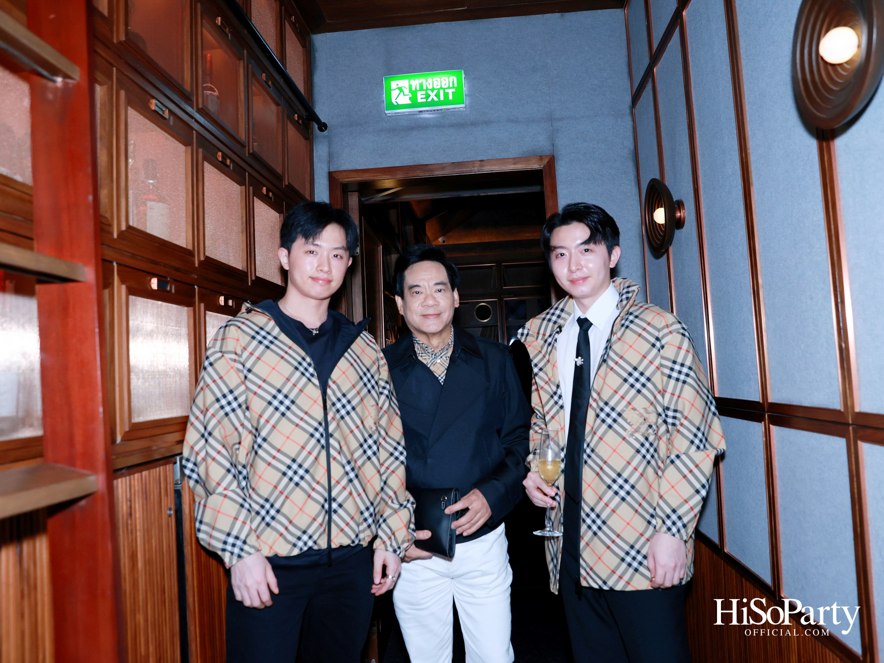 BURBERRY WINTER 26 — AN EVENING AFTER DARK ค่ำคืนพิเศษที่ผสานแฟชั่นและเสียงดนตรี ณ Lennon’s, Rosewood Bangkok