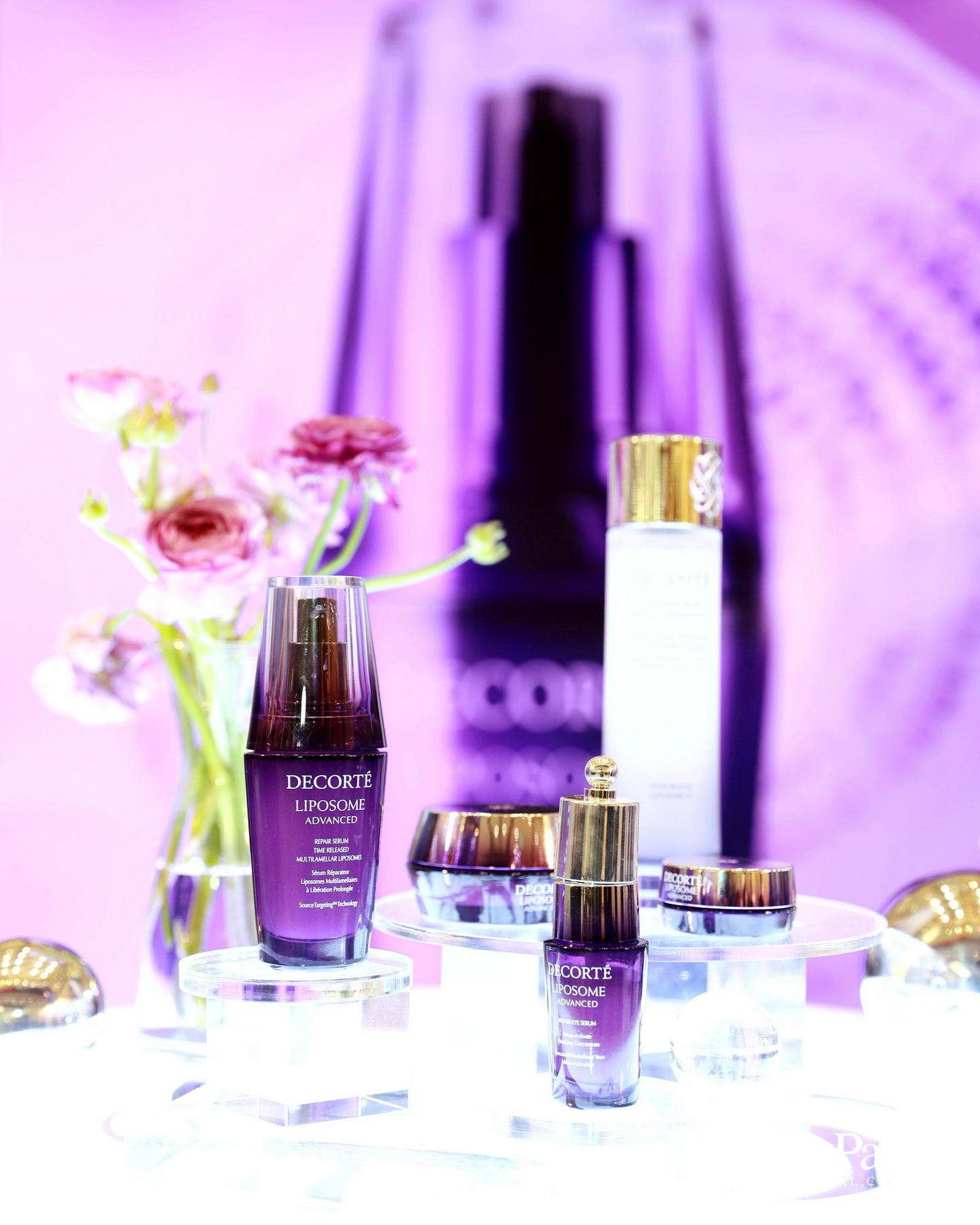DECORTÉ เปิดตัว แอฟ–ทักษอร ในฐานะ Brand Friend ของ Liposome Advanced Repair Serum ภายใต้แนวคิด ‘One Into Legacy’