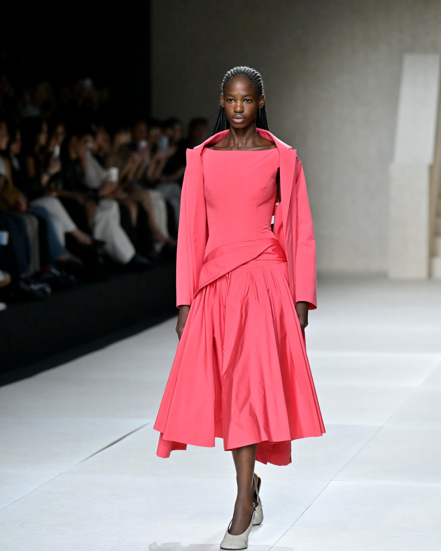 Asava ต้อนรับ Law Roach สไตลิสต์ระดับโลก ร่วมชมแฟชั่นโชว์ ‘A Life In Between’ ในงาน ELLE Fashion Week 2026