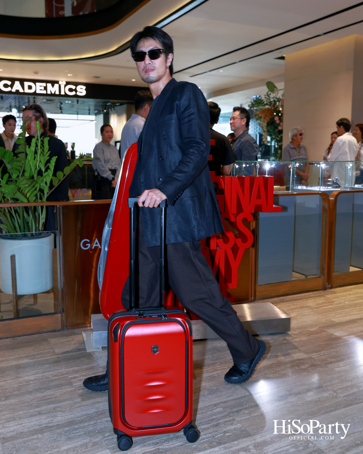 Victorinox