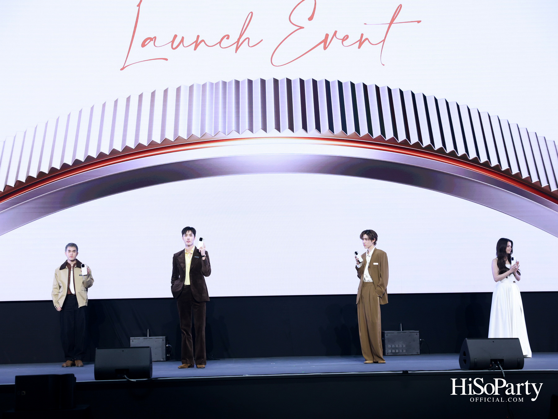 OPPO เปิดตัว ‘Find X10 Series’ พร้อม 4 OPPO Finder ต่อ–พีพี–เบ็คกี้–ปัน ร่วมสร้างสีสันในงานเปิดตัวสุดพิเศษ