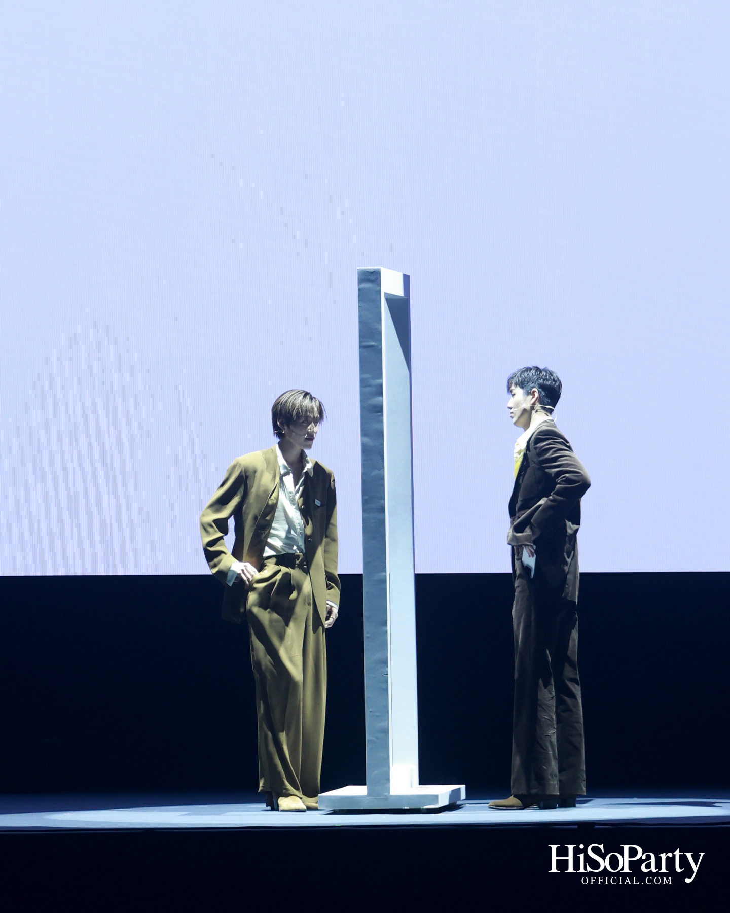 OPPO เปิดตัว ‘Find X10 Series’ พร้อม 4 OPPO Finder ต่อ–พีพี–เบ็คกี้–ปัน ร่วมสร้างสีสันในงานเปิดตัวสุดพิเศษ